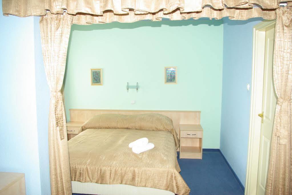 Salgo Hotel